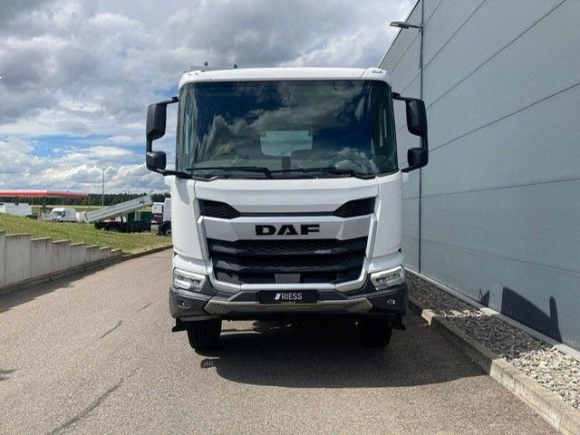 DAF XD 450 FAD 8x4 Meiller Trigenius Bordmatik - Kipper vrachtwagen: afbeelding 2 DAF XD 450 FAD 8x4 Meiller Trigenius Bordmatik - Kipper vrachtwagen: afbeelding 2