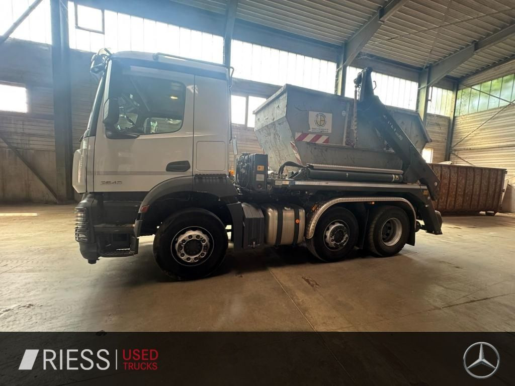 Mercedes-Benz Arocs 2546 L 6x2 Meiller Absetzer Navi AUT AHK - Kipper vrachtwagen: afbeelding 4 Mercedes-Benz Arocs 2546 L 6x2 Meiller Absetzer Navi AUT AHK - Kipper vrachtwagen: afbeelding 4