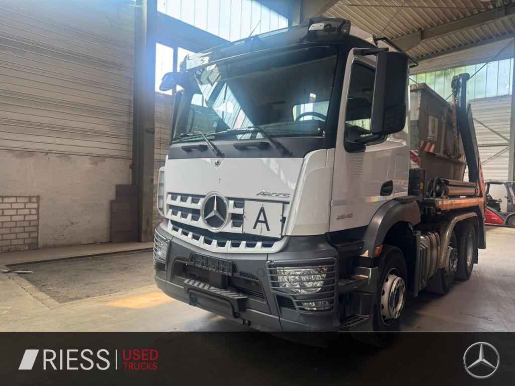 Mercedes-Benz Arocs 2546 L 6x2 Meiller Absetzer Navi AUT AHK - Kipper vrachtwagen: afbeelding 5 Mercedes-Benz Arocs 2546 L 6x2 Meiller Absetzer Navi AUT AHK - Kipper vrachtwagen: afbeelding 5