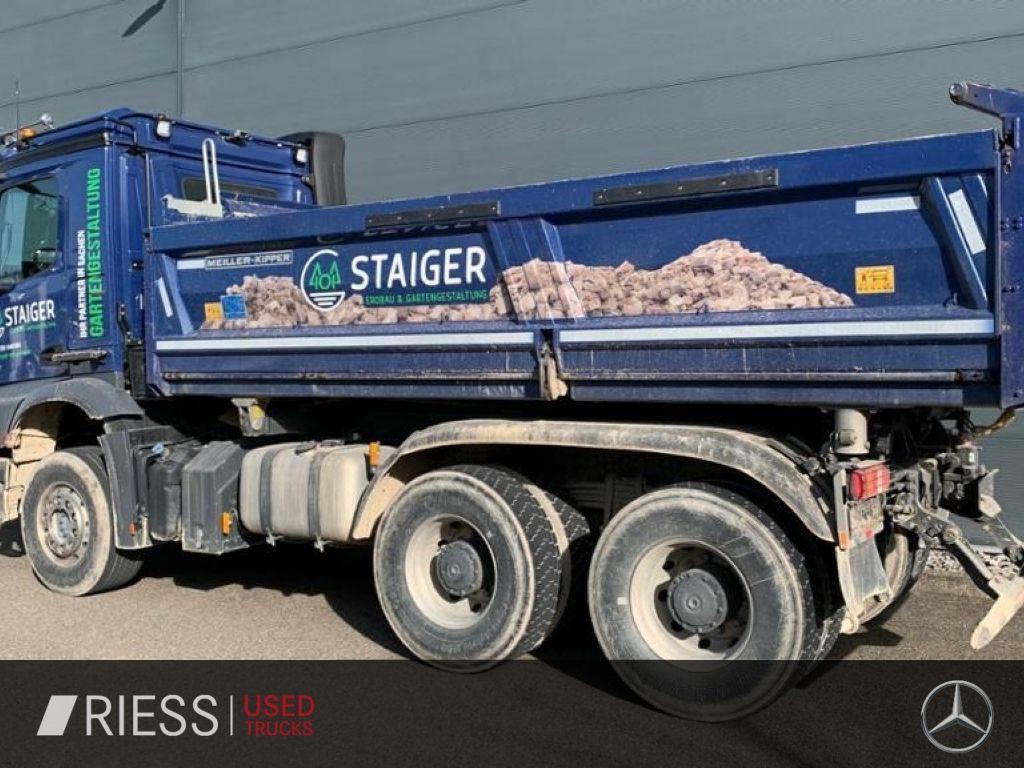 Mercedes-Benz Arocs AHK AUT Kam. KlimaA LM Massage Navi - Kipper vrachtwagen: afbeelding 2 Mercedes-Benz Arocs AHK AUT Kam. KlimaA LM Massage Navi - Kipper vrachtwagen: afbeelding 2