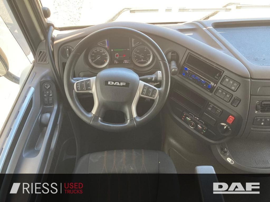 DAF XF 480 FT XF 480 FT SSC Intarder Standklima DAF XF 480 FT SSC Intarder Standklima SpurH LED - Trekker: afbeelding 5 DAF XF 480 FT XF 480 FT SSC Intarder Standklima DAF XF 480 FT SSC Intarder Standklima SpurH LED - Trekker: afbeelding 5
