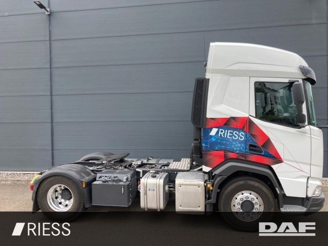 DAF XF 530 FT PXP Alcoa LED Intarder Hydraulik 4x4 DAF XF 530 FT PXP Hydraulik Alcoa LED Intarder 4x4 - Trekker: afbeelding 5 DAF XF 530 FT PXP Alcoa LED Intarder Hydraulik 4x4 DAF XF 530 FT PXP Hydraulik Alcoa LED Intarder 4x4 - Trekker: afbeelding 5