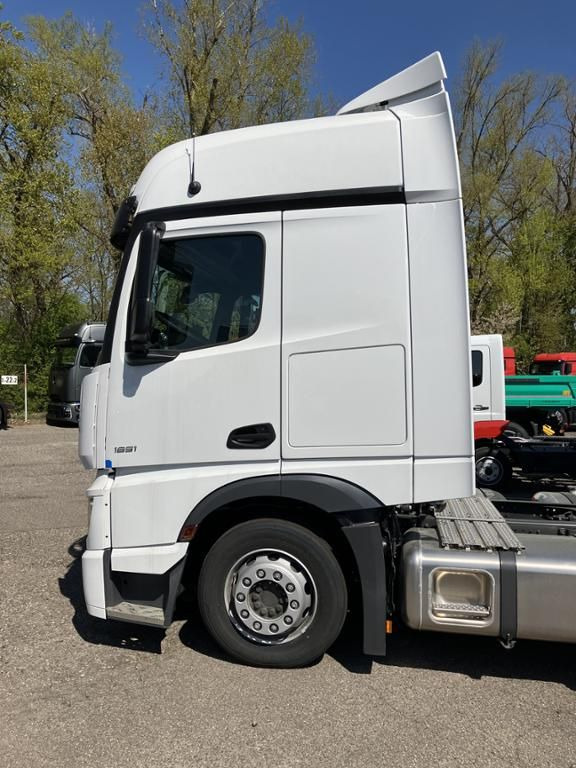 Mercedes-Benz Actros 1851 LS 4x2 - Trekker: afbeelding 1 Mercedes-Benz Actros 1851 LS 4x2 - Trekker: afbeelding 1