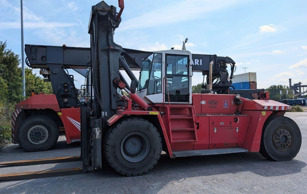 CVS Ferrari F32  - Diesel heftruck: afbeelding 1 CVS Ferrari F32  - Diesel heftruck: afbeelding 1
