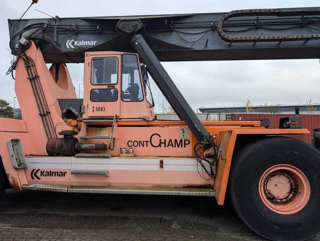Kalmar DC4560RC4 - Reach stacker: afbeelding 5 Kalmar DC4560RC4 - Reach stacker: afbeelding 5