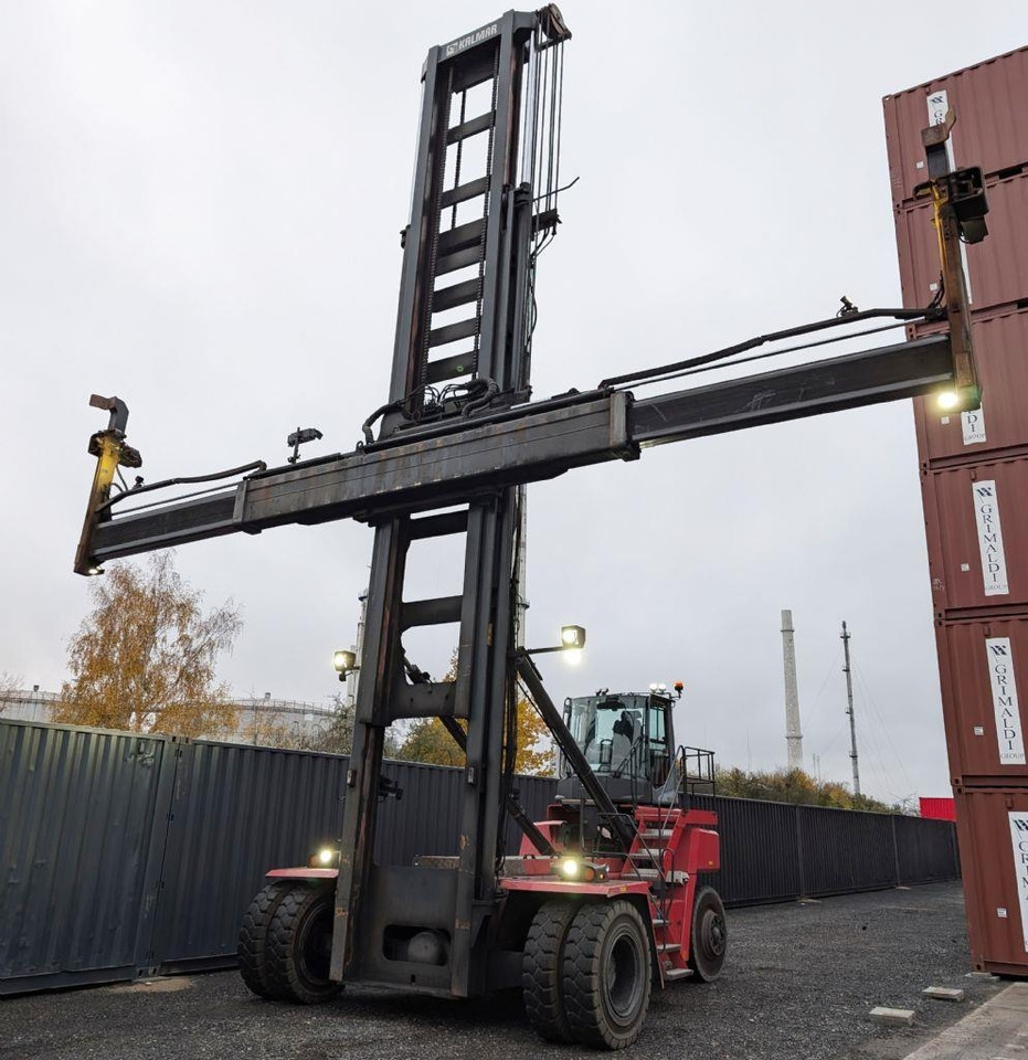 Kalmar DCG100-45ED7 - Container heftruck: afbeelding 2 Kalmar DCG100-45ED7 - Container heftruck: afbeelding 2