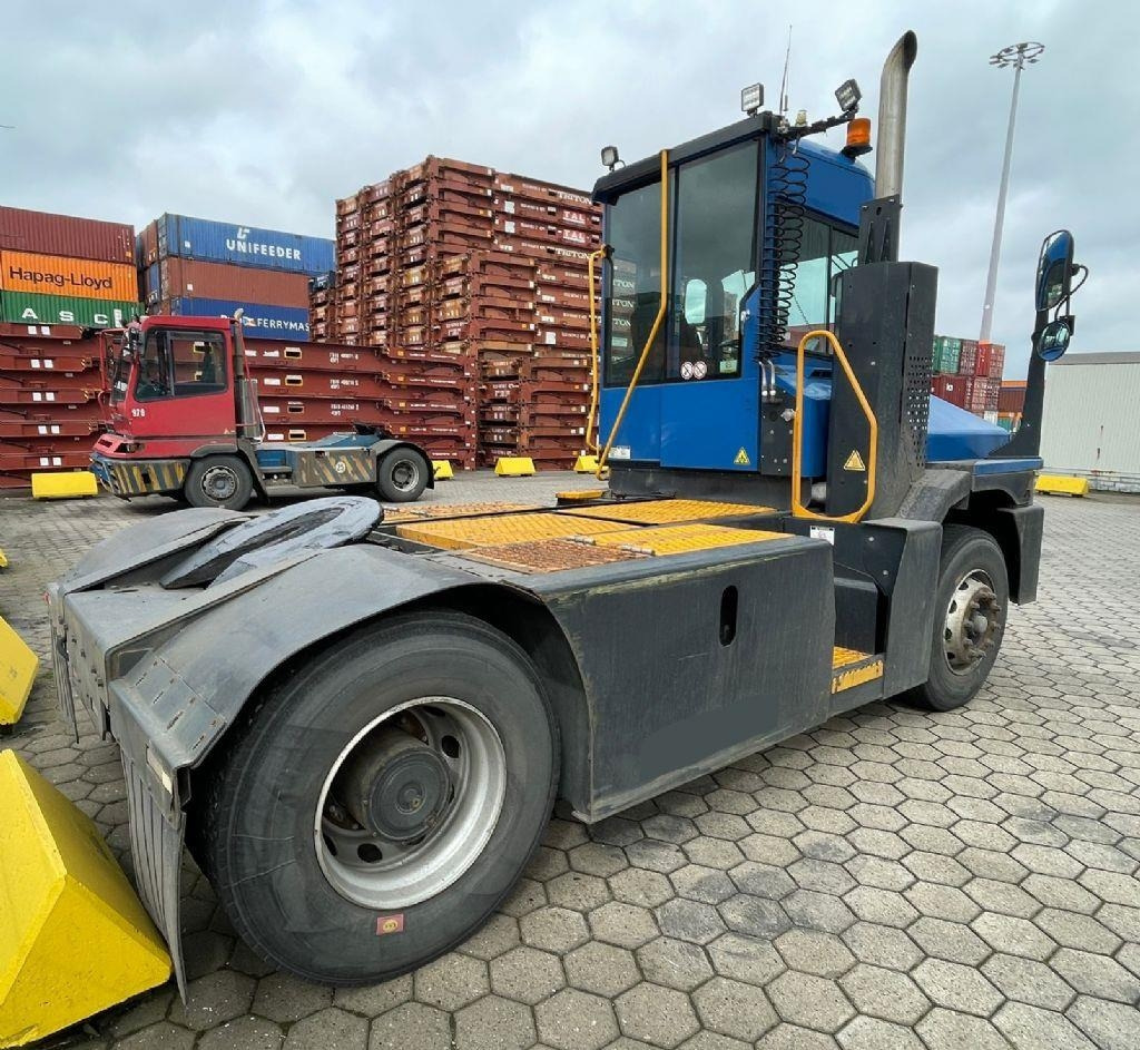 Kalmar T2 - Terminal trekker: afbeelding 3 Kalmar T2 - Terminal trekker: afbeelding 3