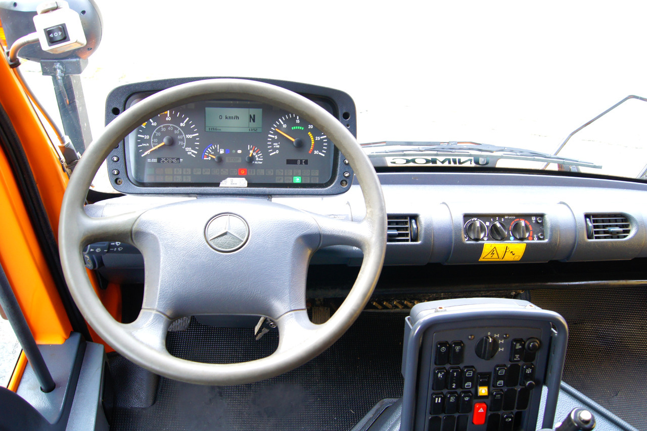 Gemeentelijke machine/ Speciaal UNIMOG Unimog U 400/TÜV/Hydrostat/Mähtür +MULAG MHU 800: afbeelding 12