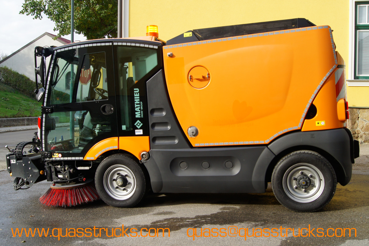 MATHIEU Azura Flex MC210 3-rd brush / EURO 6 - Veegwagen: afbeelding 4 MATHIEU Azura Flex MC210 3-rd brush / EURO 6 - Veegwagen: afbeelding 4