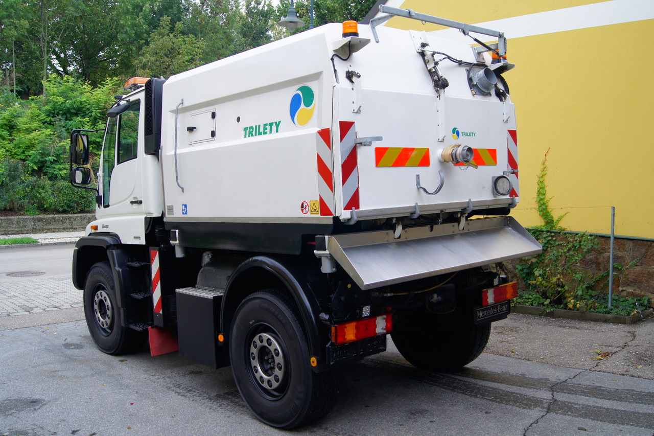 MERCEDES-BENZ Unimog U400 + TRILETY Kehrmaschine/TÜV/EUR4/Leistungshydraulik - Veegwagen: afbeelding 4 MERCEDES-BENZ Unimog U400 + TRILETY Kehrmaschine/TÜV/EUR4/Leistungshydraulik - Veegwagen: afbeelding 4