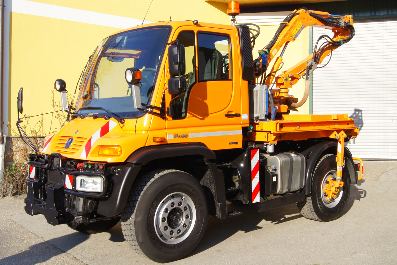UNIMOG Unimog U 400/Hydrostat/Mähtür +MULAG MHU 800 - Kipper vrachtwagen: afbeelding 2 UNIMOG Unimog U 400/Hydrostat/Mähtür +MULAG MHU 800 - Kipper vrachtwagen: afbeelding 2