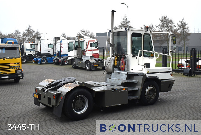 Terberg YT222 4x2 | TERMINAL TRUCK * NL KENTEKEN - Terminal trekker: afbeelding 4 Terberg YT222 4x2 | TERMINAL TRUCK * NL KENTEKEN - Terminal trekker: afbeelding 4