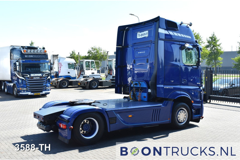 Mercedes-Benz ACTROS 1845 4x2 | EURO6 * GIGASPACE * RETARDER * 2x TANK * APK 03-2026 * TOP! - Trekker: afbeelding 5 Mercedes-Benz ACTROS 1845 4x2 | EURO6 * GIGASPACE * RETARDER * 2x TANK * APK 03-2026 * TOP! - Trekker: afbeelding 5