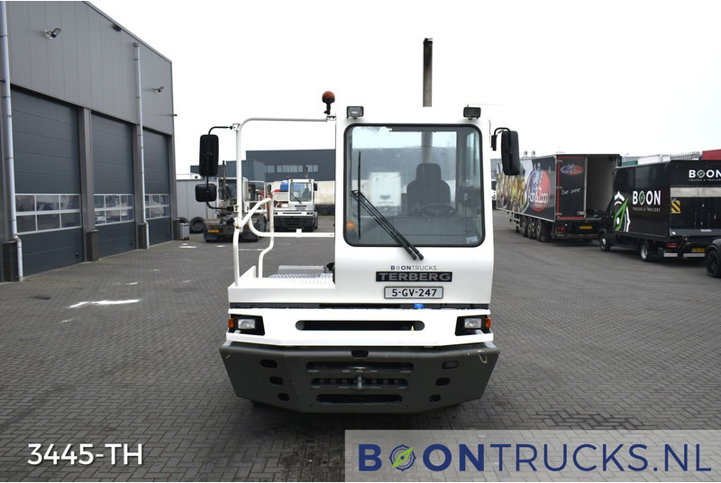 Terberg YT222 4x2 | NL KENTEKEN - Trekker: afbeelding 5 Terberg YT222 4x2 | NL KENTEKEN - Trekker: afbeelding 5
