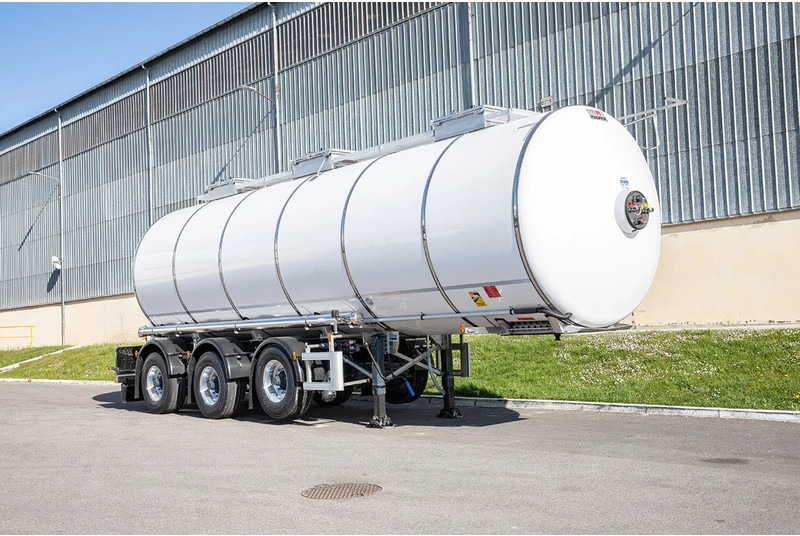 Magyar NIEUWE 38.000 liter intra tanktrailer. UIT VOORRAAD LEVERBAAR. - Tankoplegger: afbeelding 3 Magyar NIEUWE 38.000 liter intra tanktrailer. UIT VOORRAAD LEVERBAAR. - Tankoplegger: afbeelding 3