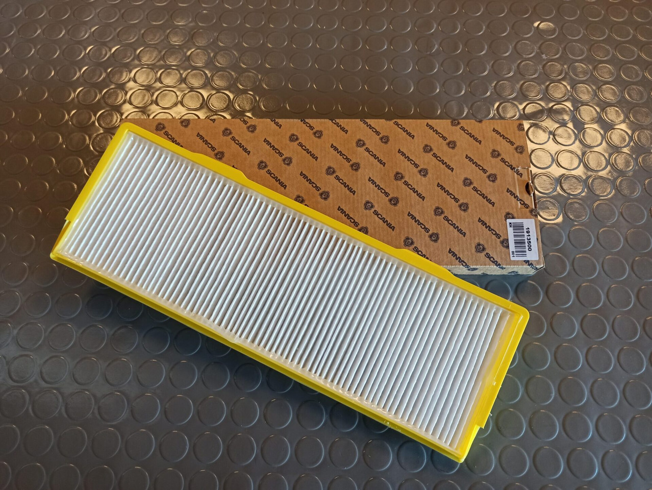 SCANIA AIR FILTER - 1913500 - Cabinefilter voor Vrachtwagen: afbeelding 1 SCANIA AIR FILTER - 1913500 - Cabinefilter voor Vrachtwagen: afbeelding 1
