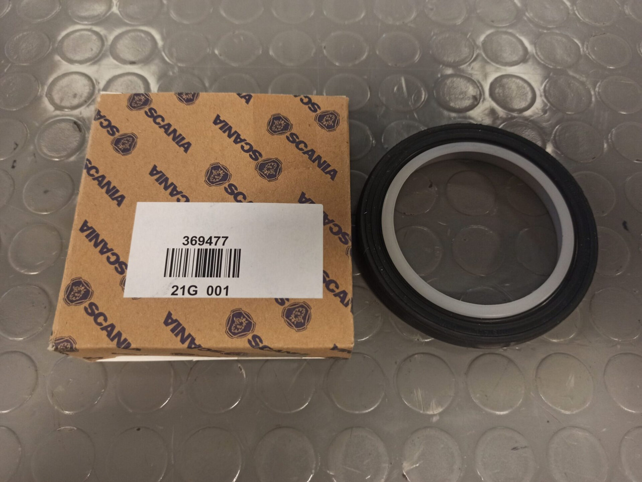 SCANIA CRANKSHAFT SEAL - 369477 - Krukas voor Vrachtwagen: afbeelding 1 SCANIA CRANKSHAFT SEAL - 369477 - Krukas voor Vrachtwagen: afbeelding 1