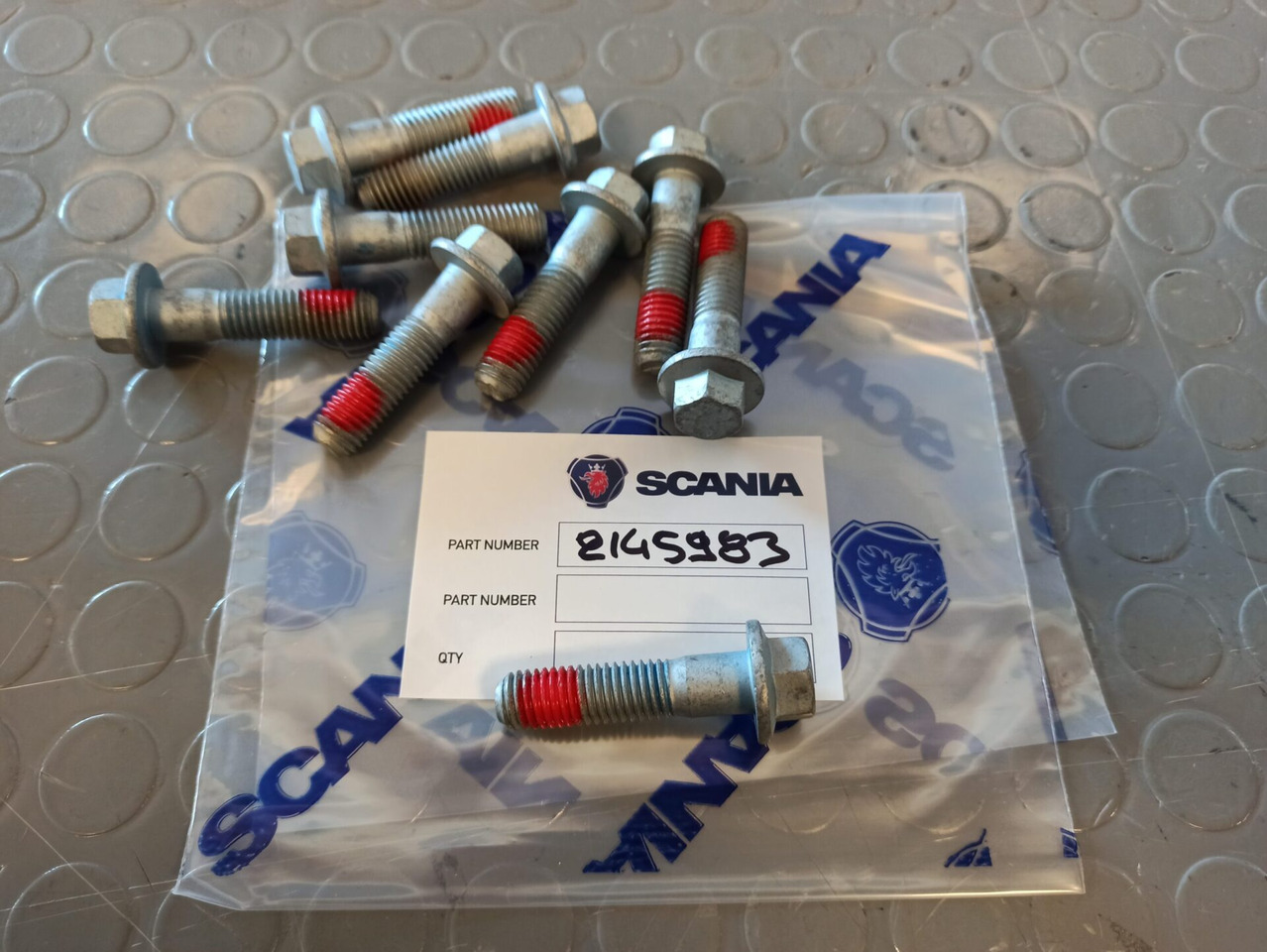 SCANIA FLANGE SCREW - 2145983 - As en onderdelen voor Vrachtwagen: afbeelding 1 SCANIA FLANGE SCREW - 2145983 - As en onderdelen voor Vrachtwagen: afbeelding 1