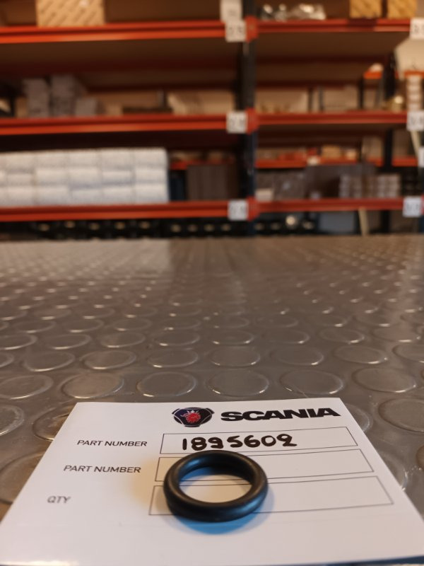 SCANIA O-RING 1895602 - Zuigers/ Ringen/ Glijlagers voor Vrachtwagen: afbeelding 1 SCANIA O-RING 1895602 - Zuigers/ Ringen/ Glijlagers voor Vrachtwagen: afbeelding 1