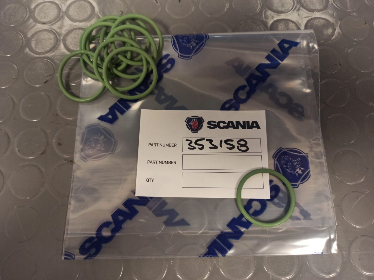 SCANIA O-RING 353158 - Zuigers/ Ringen/ Glijlagers voor Vrachtwagen: afbeelding 1 SCANIA O-RING 353158 - Zuigers/ Ringen/ Glijlagers voor Vrachtwagen: afbeelding 1