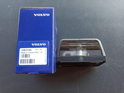 VOLVO NUBER PLATE LAMP - 1082190 - Lichten/ Verlichting voor Vrachtwagen: afbeelding 1 VOLVO NUBER PLATE LAMP - 1082190 - Lichten/ Verlichting voor Vrachtwagen: afbeelding 1