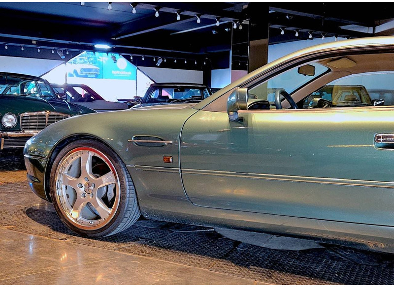 Aston Martin DB7 Automatic - Personenwagen: afbeelding 2 Aston Martin DB7 Automatic - Personenwagen: afbeelding 2
