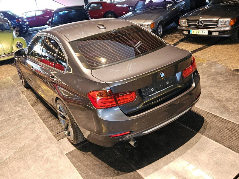 BMW 3-Reeks (F30) _ 320d - Personenwagen: afbeelding 4 BMW 3-Reeks (F30) _ 320d - Personenwagen: afbeelding 4
