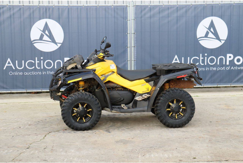 CAN AM Outlander 800 - Quad: afbeelding 1 CAN AM Outlander 800 - Quad: afbeelding 1