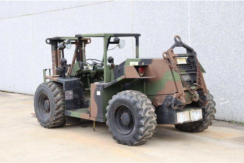 Case MHE270 - Diesel heftruck: afbeelding 4 Case MHE270 - Diesel heftruck: afbeelding 4
