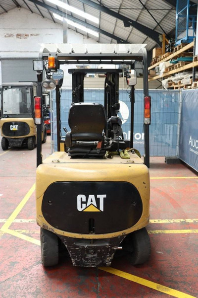 Caterpillar EP25K-PAC - Elektrische heftruck: afbeelding 5 Caterpillar EP25K-PAC - Elektrische heftruck: afbeelding 5