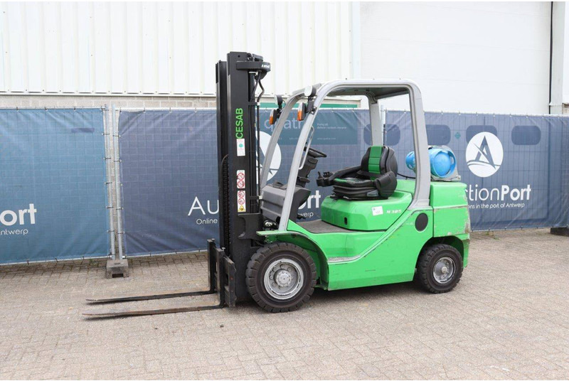 Cesab M325G - LPG heftruck: afbeelding 1 Cesab M325G - LPG heftruck: afbeelding 1