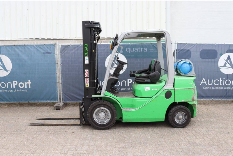 Cesab M325G - LPG heftruck: afbeelding 2 Cesab M325G - LPG heftruck: afbeelding 2