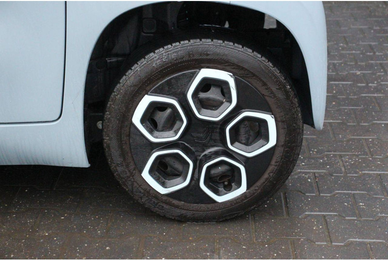 Sedan Citroën Ami: afbeelding 12