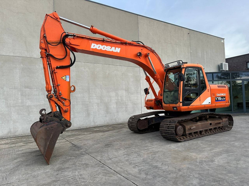 Doosan 175MC-V - Rupsgraafmachine: afbeelding 1 Doosan 175MC-V - Rupsgraafmachine: afbeelding 1