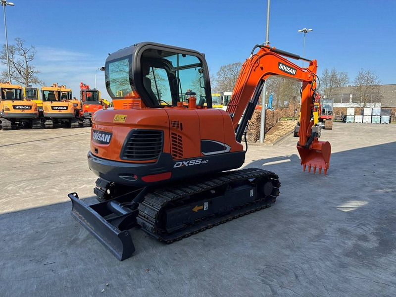 Doosan DX55-9C - Rupsgraafmachine: afbeelding 4 Doosan DX55-9C - Rupsgraafmachine: afbeelding 4