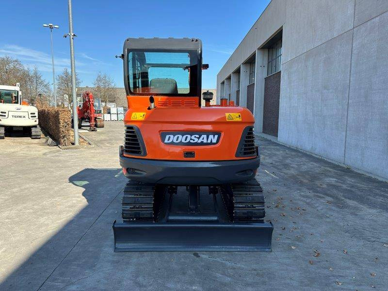 Doosan DX55-9C - Rupsgraafmachine: afbeelding 5 Doosan DX55-9C - Rupsgraafmachine: afbeelding 5