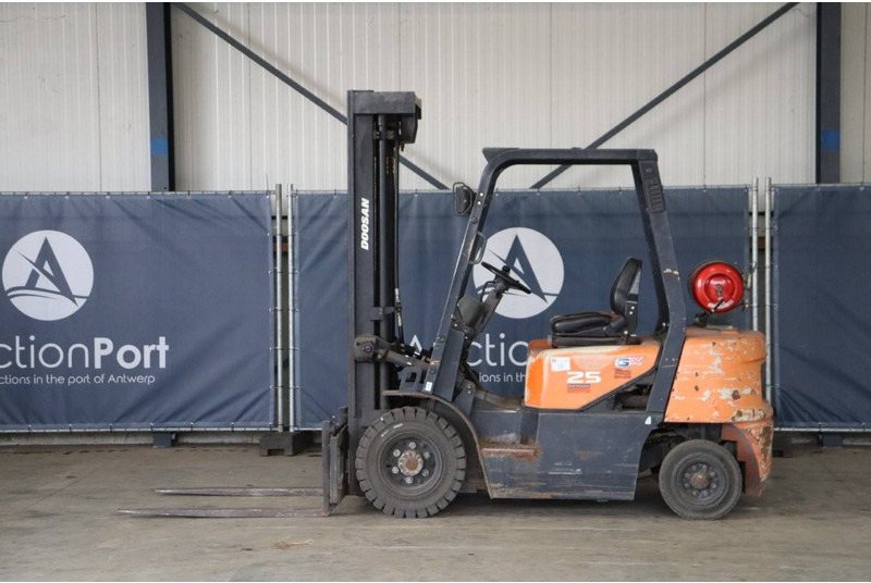 Doosan G25G-5 - LPG heftruck: afbeelding 2 Doosan G25G-5 - LPG heftruck: afbeelding 2