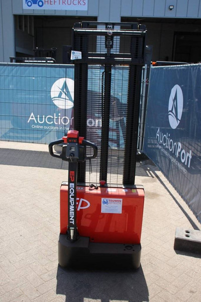 EP Equipment EST122 - Stapelaar: afbeelding 4 EP Equipment EST122 - Stapelaar: afbeelding 4
