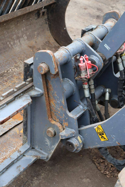 Wiellader Eurotrac W12F: afbeelding 13 Wiellader Eurotrac W12F: afbeelding 13