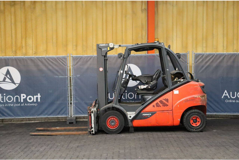 Fenwick H35T-02 - LPG heftruck: afbeelding 2 Fenwick H35T-02 - LPG heftruck: afbeelding 2