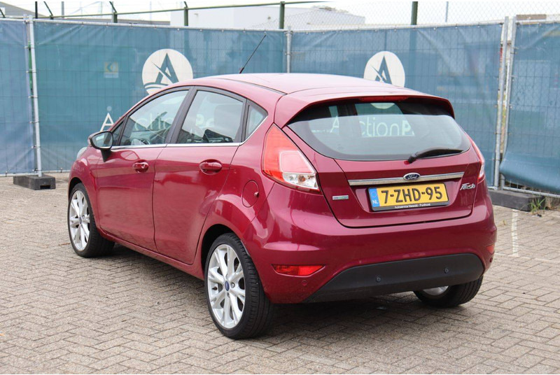 Ford Fiesta - Sedan: afbeelding 4 Ford Fiesta - Sedan: afbeelding 4