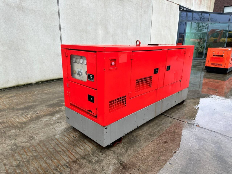 GESAN DPS100 - Industrie generator: afbeelding 2 GESAN DPS100 - Industrie generator: afbeelding 2
