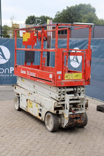 Genie GS-2032 - Schaarlift: afbeelding 4 Genie GS-2032 - Schaarlift: afbeelding 4