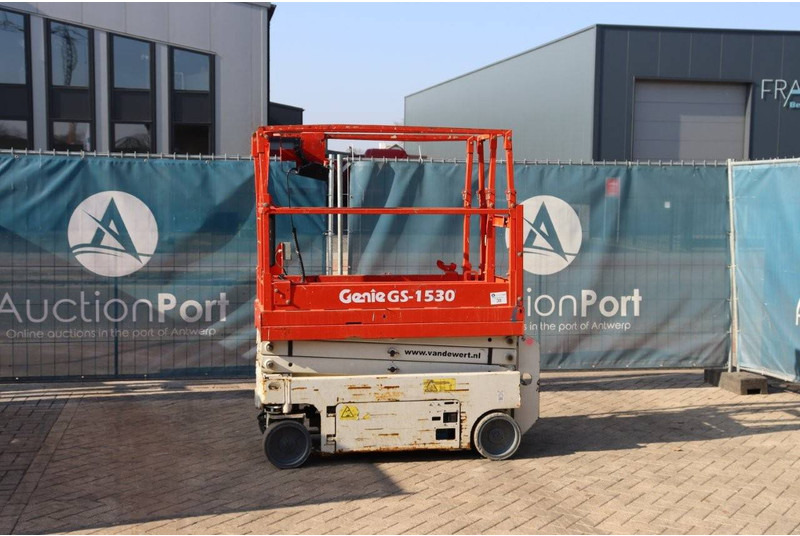 Genie GS1532 - Schaarlift: afbeelding 1 Genie GS1532 - Schaarlift: afbeelding 1