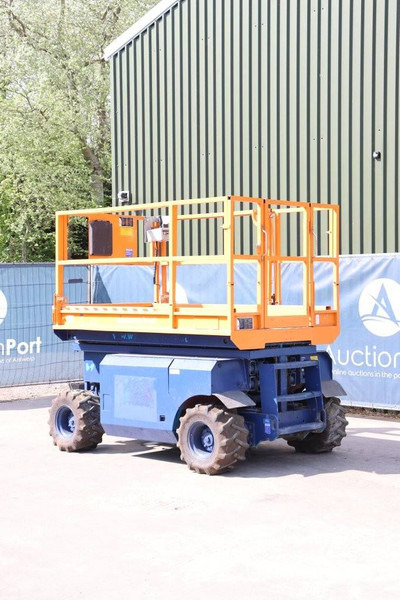 Genie GS2668 - Schaarlift: afbeelding 3 Genie GS2668 - Schaarlift: afbeelding 3
