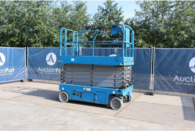 Genie GS4047 - Schaarlift: afbeelding 3 Genie GS4047 - Schaarlift: afbeelding 3