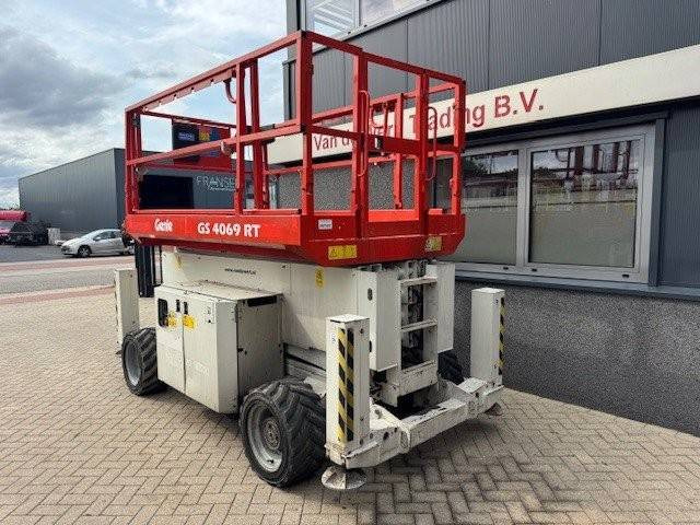 Genie GS4069RT - Schaarlift: afbeelding 3 Genie GS4069RT - Schaarlift: afbeelding 3