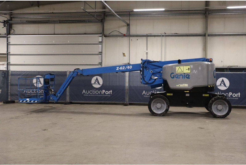 Genie Z-62/40 - Knikarmhoogwerker: afbeelding 3 Genie Z-62/40 - Knikarmhoogwerker: afbeelding 3