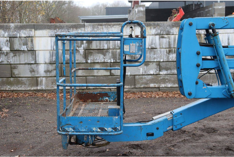 Knikarmhoogwerker Genie Z45: afbeelding 12