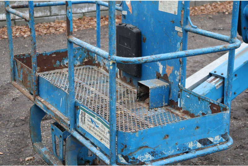 Knikarmhoogwerker Genie Z45: afbeelding 13